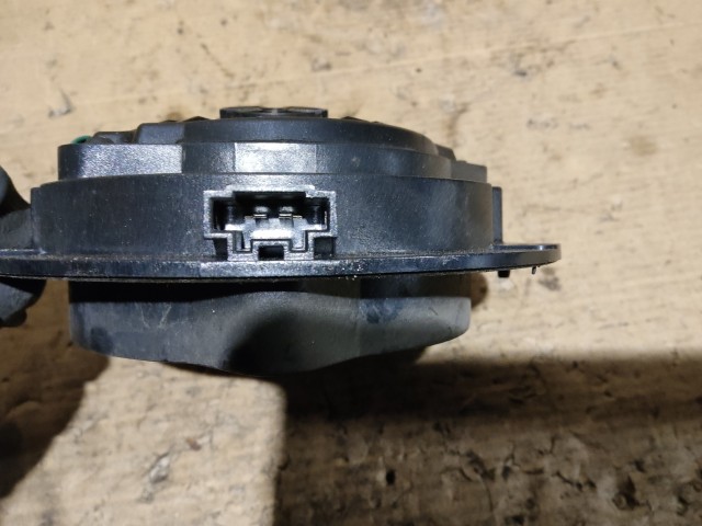 Mercedes Benz B-Class 2005-2011 Hangszóró Használt Bal hátsó