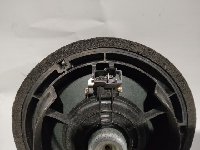 170320 Opel Agila B, Suzuki Splash 2008-2014 hátsó hangszóró