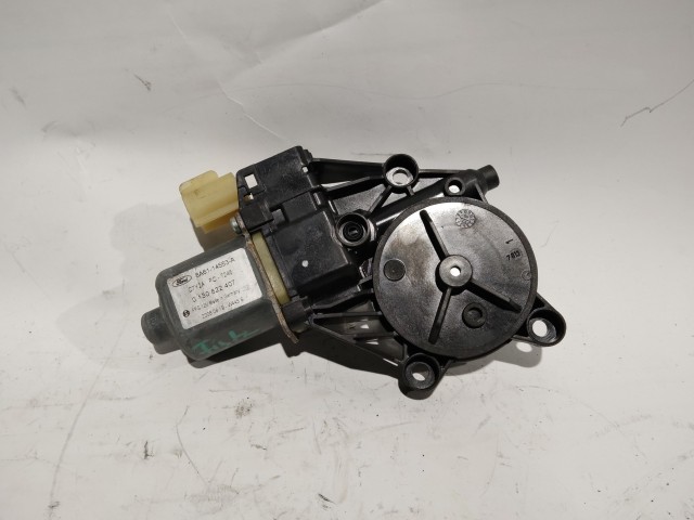 Ford Fiesta jobb első ablakemelő motor 8A61-14553-A , 0130822407