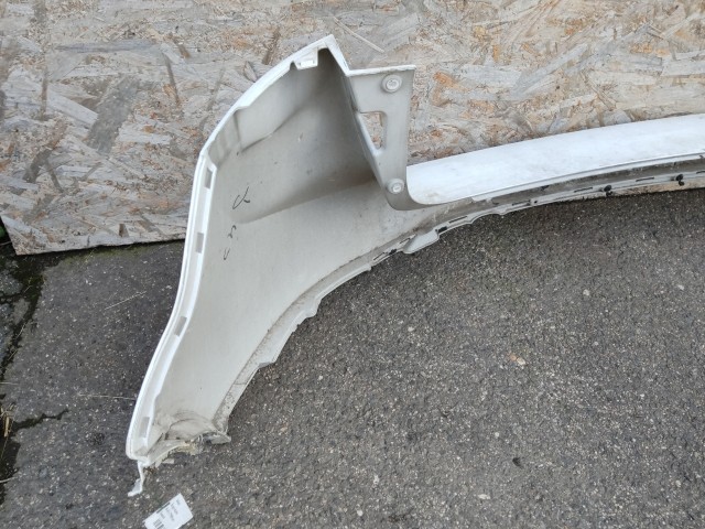 147077 Ford Kuga 2008-2012 fehér színű, hátsó lökhárító parkszenzoros helyes 8v41-17900-aw