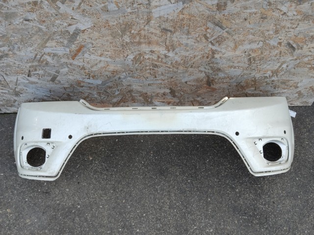 104438 Fiat Freemont 2011-2015 első lökhárító, parkszenzor helyes 