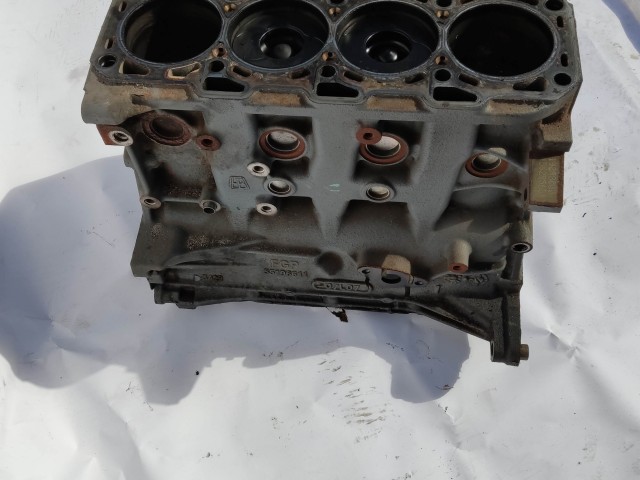 Fiat Stilo 2001-2007 1,9 8v Diesel 120 Le motor, motoralkatrészek 192A8000