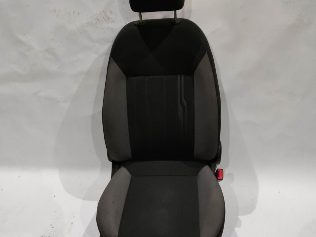 170532 Fiat Doblo 2009-2022 jobb első ülés, nem légzsákos