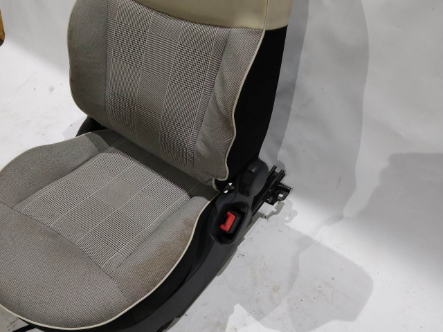 170542 Fiat 500 2007- jobb első szövet ülés, légzsák nincs benne