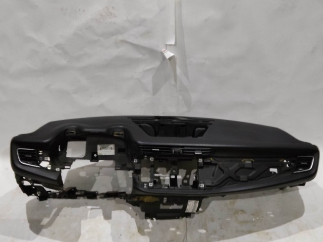 170589 Alfa Romeo Giulietta 2013-2020 műszerfal párna