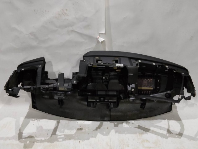 170589 Alfa Romeo Giulietta 2013-2020 műszerfal párna