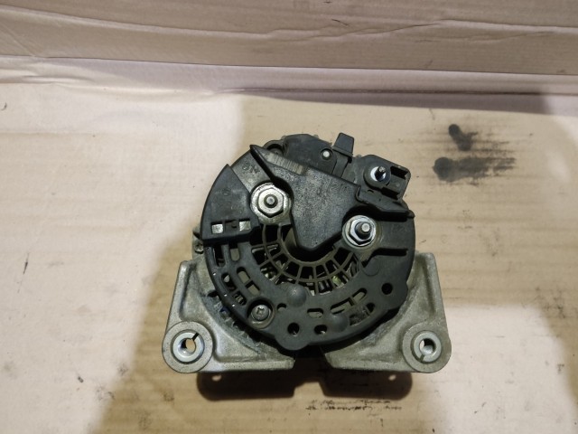 Fiat Stilo 2006-2007 1,6 16b benzin, Opel motoreos Generátor 0124425005 120A
