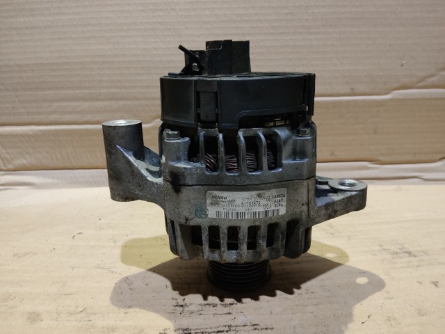 Fiat Croma  2005-2010 1,9 8-16v Diesel Generátor 120A 51793678