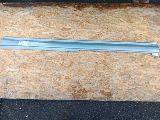 Fiat Doblo 2000-2009 utángyártott új jobb oldali küszöb tolóajtós kivitel!!!!