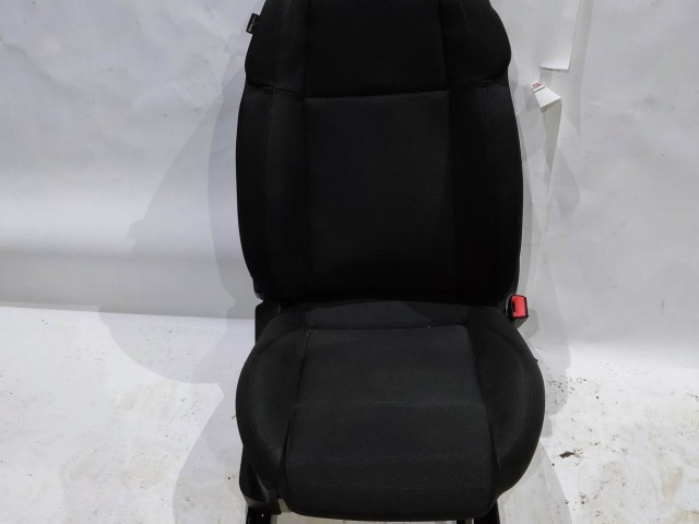 166407 Alfa Romeo Giulietta 2010-2020 jobb első szövet ülés, fejtámla nélkül!!!!