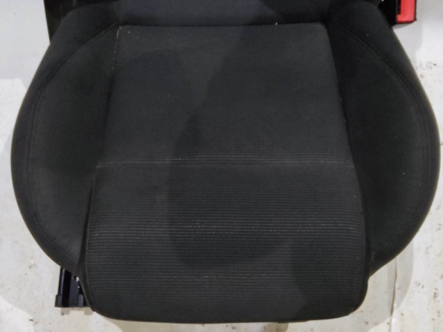 166407 Alfa Romeo Giulietta 2010-2020 jobb első szövet ülés, fejtámla nélkül!!!!
