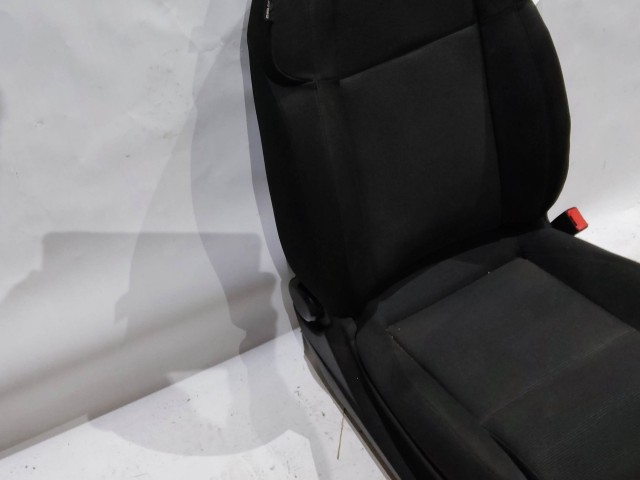 166407 Alfa Romeo Giulietta 2010-2020 jobb első szövet ülés, fejtámla nélkül!!!!