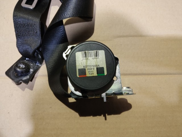 Fiat Grande Punto  2005-2009 hátsó középső biztonsági öv 607707200A