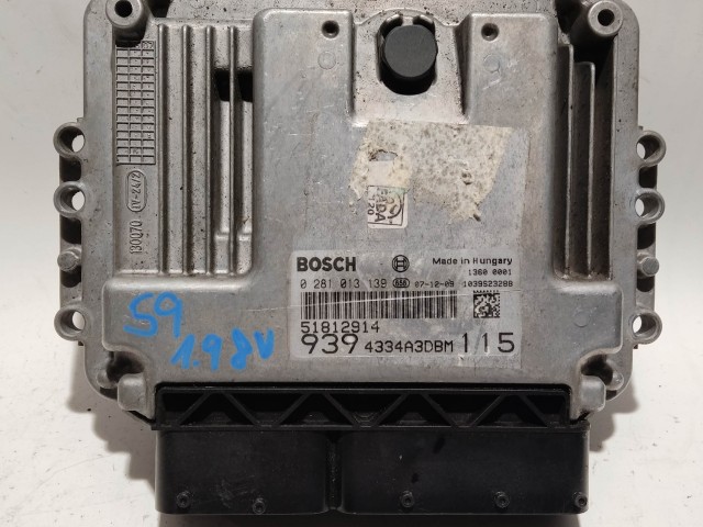 Alfa Romeo 159 2005-2010 1,9 8v Diesel Motorvezérlő Bosch 0281013139 ,  51812914