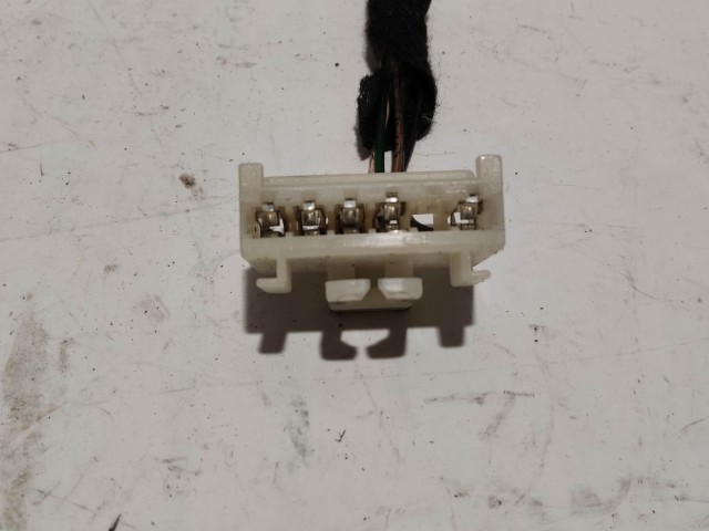 172942 Fiat Stilo 2001-2003 5 ajtós hátsó lámpa elektromos csatlakozó 46758988