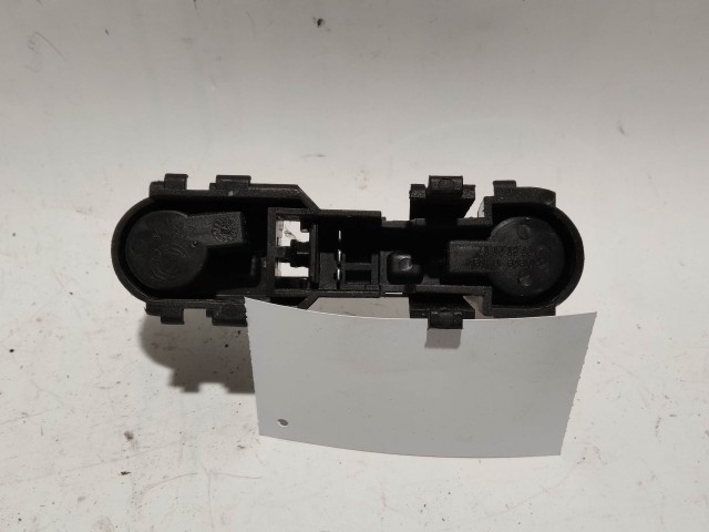 Alfa Romeo 159 2005-2011 bal hátsó belső lámpa Izzó foglalat 50504822