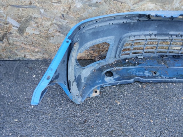 172969 Fiat Punto III. 2003-2010 kék színű első lökhárító, a képen látható sérüléssel