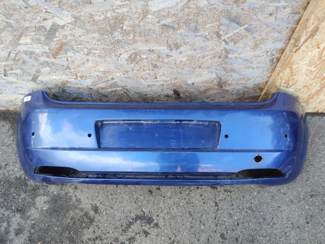 104353 Fiat Grande Punto  2005-2009 parkszenzor helyes hátsó lökhárító, a képen látható sérüléssel