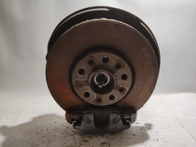 167685 Alfa Romeo Giulietta 27 fogas jobb első csonkállvány (kerékagy) 50514556