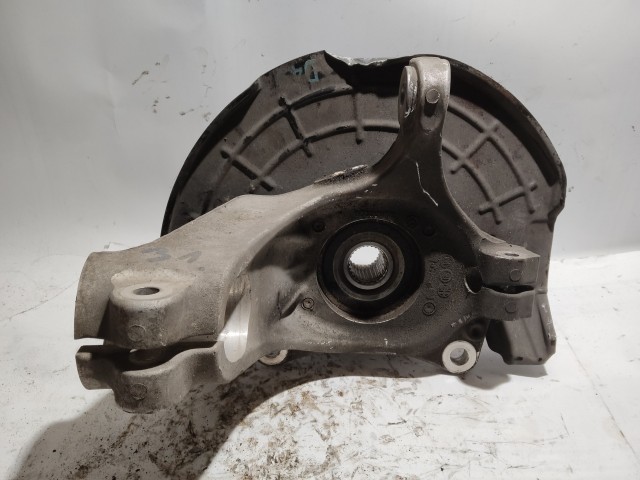 167694 Alfa Romeo Giulietta 27 fogas jobb első csonkállvány (kerékagy) 50514556