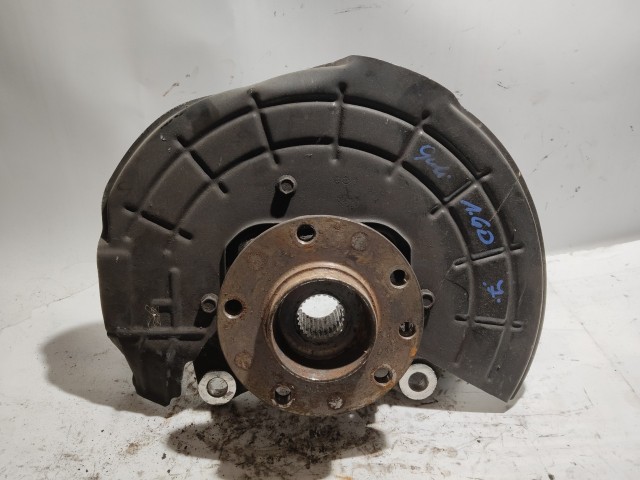 167695 Alfa Romeo Giulietta 27 fogas jobb első csonkállvány (kerékagy) 50514556