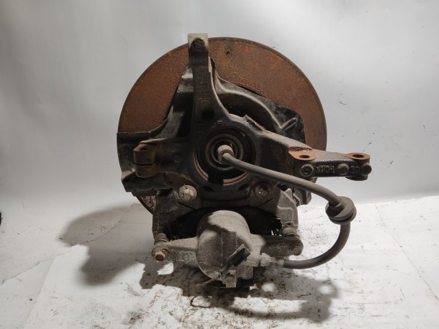 167706 Alfa Romeo MiTo bal első csonkállvány, kerékagy 25 bordás