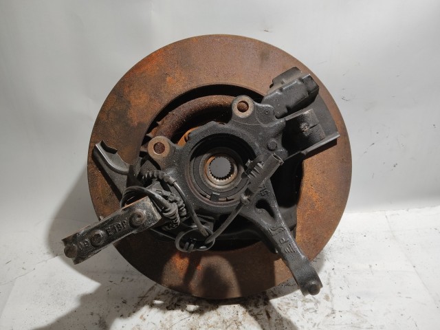 167708 Alfa Romeo MiTo bal első csonkállvány, kerékagy 25 bordás