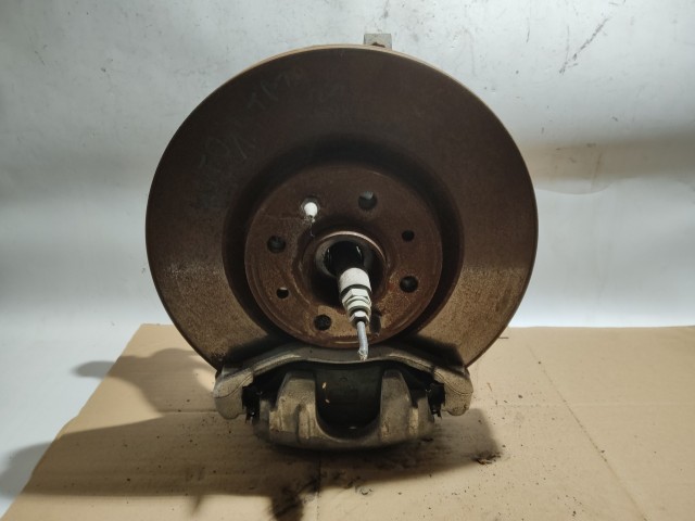 167722 Alfa Romeo MiTo bal első csonkállvány, kerékagy 25 bordás