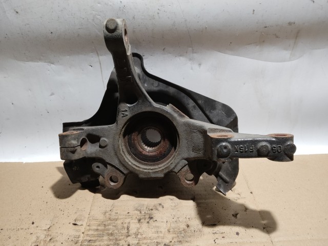 Opel Corsa D bal első 25 bordás Csonkállvány,kerékagy