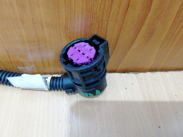 121125 Fiat Doblo 2015-2022 Első fényszóró elektromos csatlakozó 51974243 , 51974244