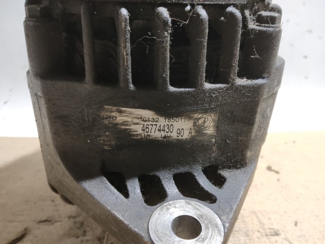 Fiat Multipla, PuntoII.-III. Stilo, Doblo 1,9 8v Diesel Generátor 90A szabadonfutó rossz!!!!