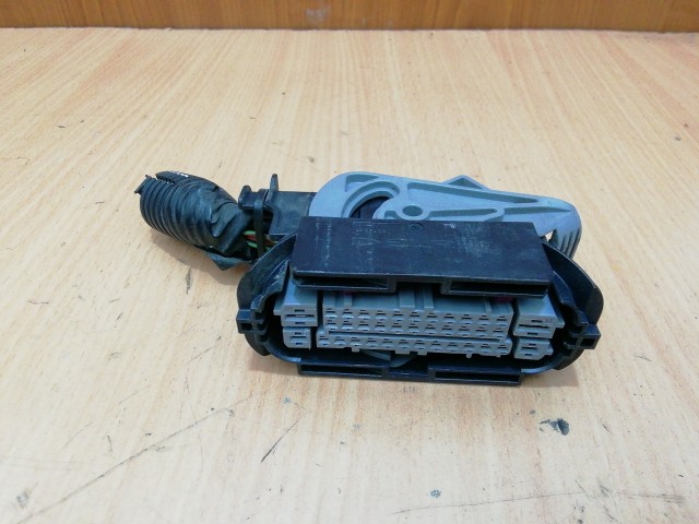 Fiat Doblo 2005-2009 Elektromos csatlakozó ABS 51924795