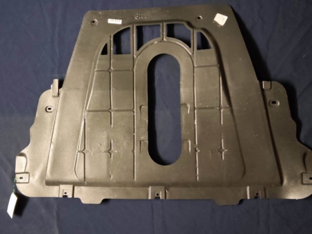 Alfa Romeo Giulietta utángyártott új, alsó motor védő