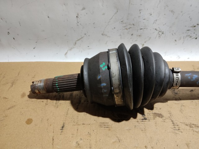 169747 Fiat Punto III. 2003-2010 1,3 16v Diesel bal első féltengely, belső kehely nélkül!!!!