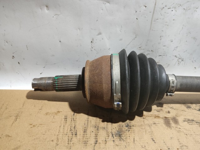 Fiat 500 L 2012-2022 1,3 16v Diesel jobb első féltengely, belső kehely nélkül!!!!