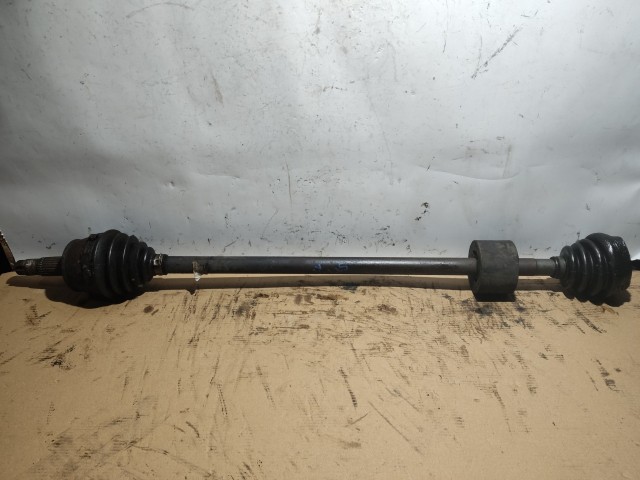 Fiat Stilo 2001-2003  1,2 16v benzin jobb első féltengely, belső kehely nélkül!!!!