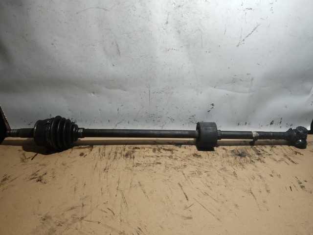 Fiat Stilo 2003-2007 1,4 16v benzin, jobb első féltengely, belső kehely nélkül!!!!