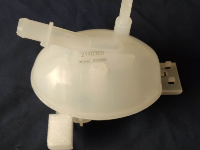 Fiat Tipo 2015- 1,4 16v benzin, utángyártott új kiegyenlítő tartály 