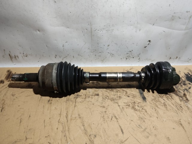 Fiat Grande Punto  2005-2009 1,9 8v Diesel jobb első féltengely, belső kehely nélkül!!!!! 