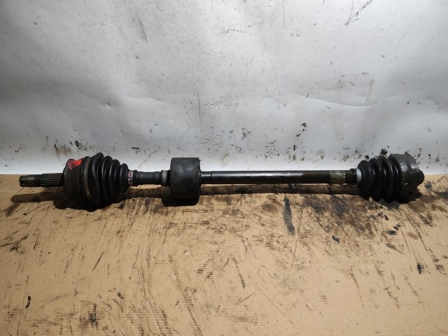 Fiat Seicento 1,1 8v benzin jobb első féltengely, belső kehely nélkül!!!!