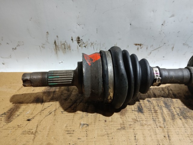 Fiat Seicento 1,1 8v benzin jobb első féltengely, belső kehely nélkül!!!!