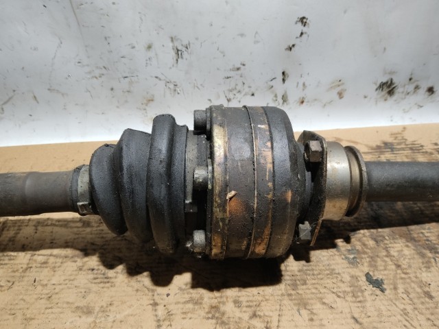 Fiat Barchetta 1995-2004 1,8 16v benzin jobb első féltengely, nem Abs-s kivitel!!!!