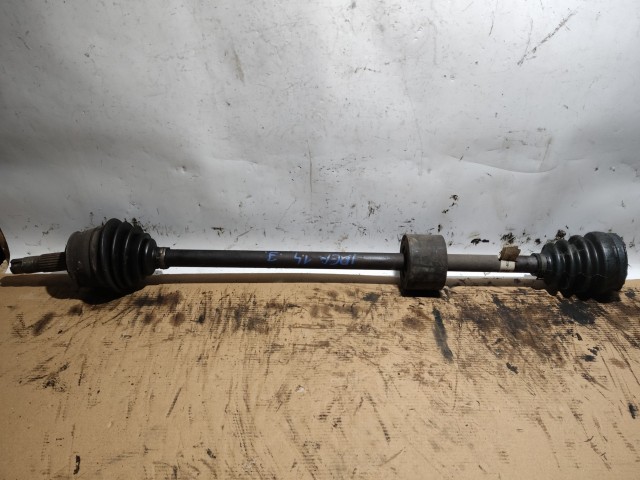 Fiat Idea, Lancis Musa, Ypsilon II. 1,4 benzin jobb első Féltengely, belső kehely nélkül!!!  46308161