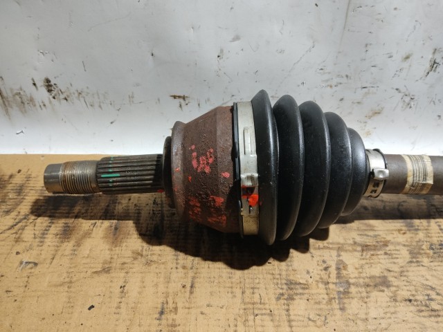 169999 Alfa Romeo MiTo 2008-2018 1,4 16v 135 Le MultiAir jobb első féltengely 25 bordás, a képen látható sérüléssel