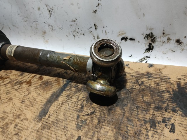 169999 Alfa Romeo MiTo 2008-2018 1,4 16v 135 Le MultiAir jobb első féltengely 25 bordás, a képen látható sérüléssel