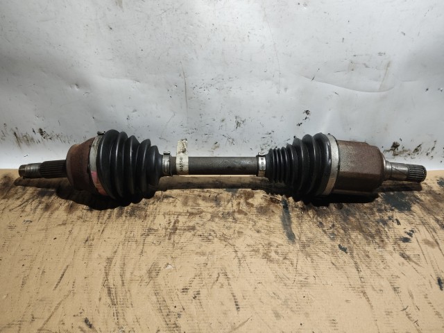 Alfa Romeo MiTo 2008-2018 1,4 16v benzin 135 Le bal első féltengely, 25 bordás, TCT váltós