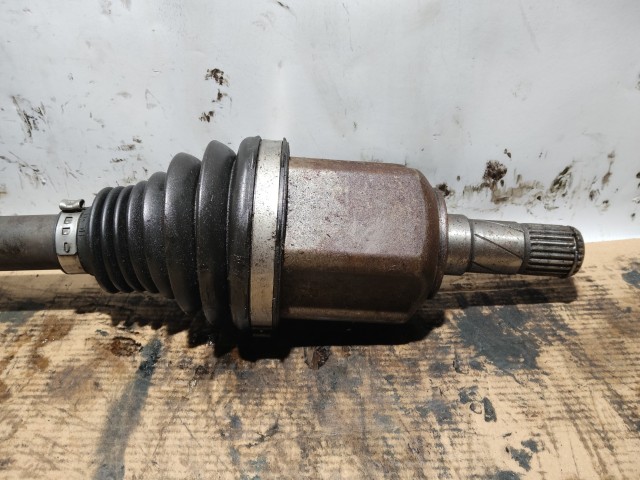 Alfa Romeo MiTo 2008-2018 1,4 16v benzin 135 Le bal első féltengely, 25 bordás, TCT váltós