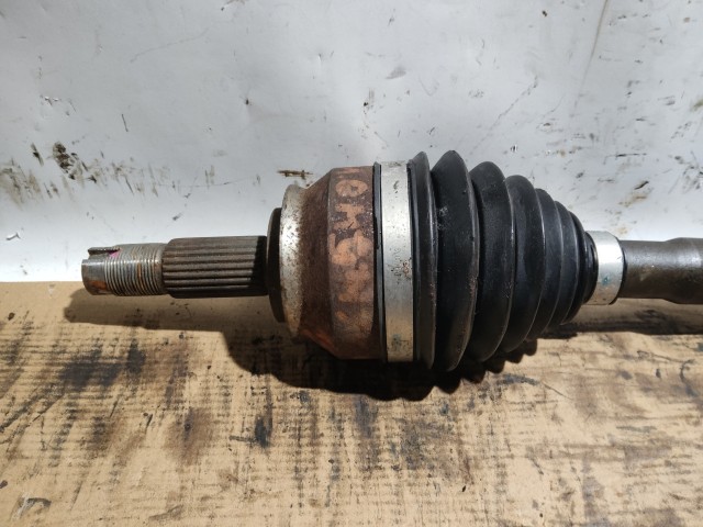 174585 Alfa Romeo MiTo, Fiat Grande Punto  2005-2009 Féltengely, belső kehely és csillag nélkül!!!!