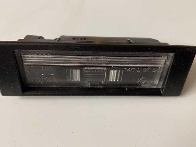 Alfa Romeo 147 utángyártott új rendszámtábla világítás