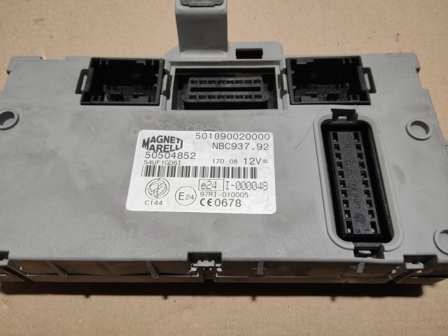 201158 Alfa Romeo 147 1,6 16v Ts 120 Le benzin motorvezérlő szett 0261207728 , 55187059